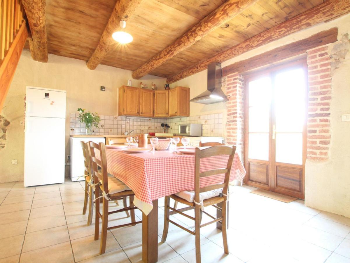 Charmante Maison De Ferme Avec Cour Fermee, Proche Loisirs Et Nature - Fr-1-582-191 Villa Aurec-Sur-Loire Dış mekan fotoğraf